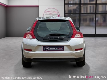 Volvo c30 2.0d 136 ch momentum entretien 100% volvo garantie 12 mois occasion simplicicar dijon simplicicar simplicibike france