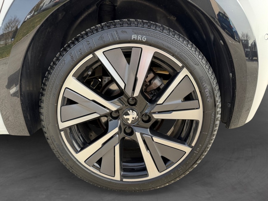 PEUGEOT d'occasion 208 1.2 130 GT LINE EAT de 2019 Pontarlier (25)﻿