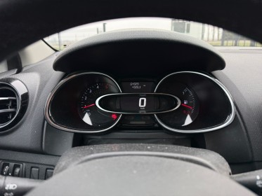 Renault clio iv business dci 75 business 5 places bluetooth faible kilométrage garantie 12 mois occasion simplicicar dijon...