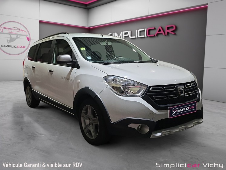 Dacia lodgy 1.5 l dci 110 ch 7 places stepway révisée garantie 12 mois occasion simplicicar vichy simplicicar simplicibike...