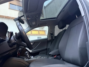 Audi q2 q2 30 tfsi 116 s tronic 7 s line toit ouvrant carplay garantie 12 mois occasion simplicicar le raincy simplicicar...
