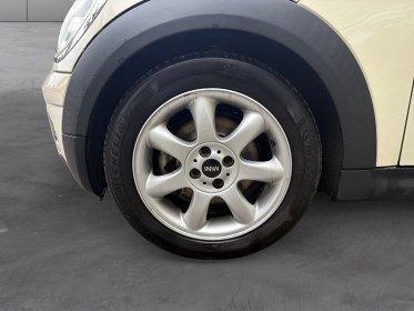 Mini clubman r55 1.6 d - 110 cooper toit ouvrant régulateur de vitesse garantie 12 mois occasion simplicicar labarthe...