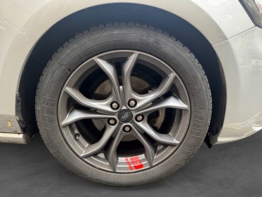 Ford focus 1.0 ecoboost 125 ss bva8 st line occasion paris 15ème (75) simplicicar simplicibike france