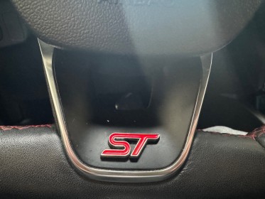 Ford focus 1.0 ecoboost 125 ss bva8 st line occasion paris 15ème (75) simplicicar simplicibike france