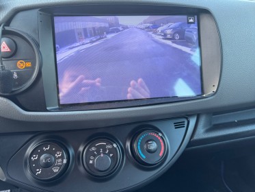 Toyota yaris lca2 69 vvt-i dynamic   avec carplay et camera de recul occasion simplicicar lille  simplicicar simplicibike...