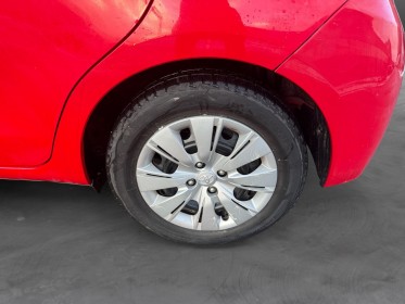 Toyota yaris lca2 69 vvt-i dynamic   avec carplay et camera de recul occasion simplicicar lille  simplicicar simplicibike...