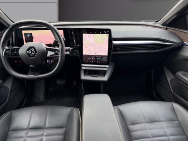 Renault megane e-tech ev60 220 super charge iconic / pompe à chaleur / conduite autonome niveau 2 occasion simplicicar...