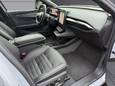 Renault megane e-tech ev60 220 super charge iconic / pompe à chaleur / conduite autonome niveau 2 occasion simplicicar...