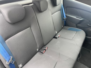 Dacia sandero 1.2 16v 75 lauréate gpsclim garantie 12mois occasion parc voitures beauvais simplicicar simplicibike france