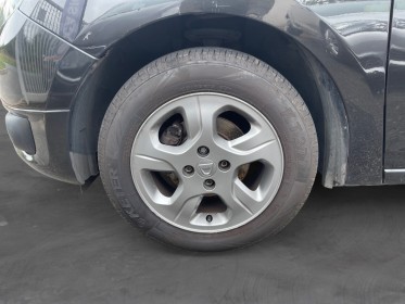 Dacia sandero 1.2 16v 75 lauréate gpsclim garantie 12mois occasion parc voitures beauvais simplicicar simplicibike france