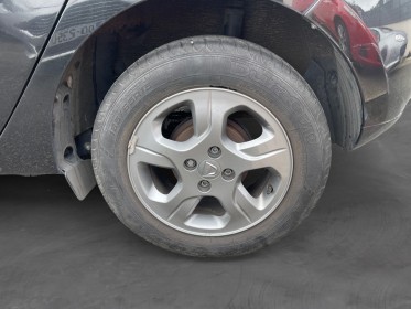 Dacia sandero 1.2 16v 75 lauréate gpsclim garantie 12mois occasion parc voitures beauvais simplicicar simplicibike france