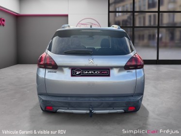 Peugeot 2008 1.2 puretech 110ch ss eat6 crossway première main garantie 12 mois occasion simplicicar frejus  simplicicar...
