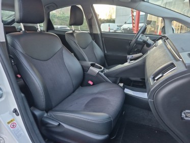 Toyota prius 136h active occasion simplicicar arras  simplicicar simplicibike france