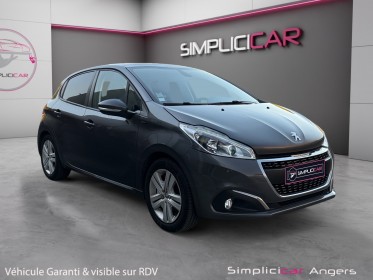 Peugeot 208 82ch ss bvm5 signature garantie 12 mois sièges chauffants occasion simplicicar angers simplicicar simplicibike...
