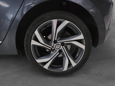 Renault clio v tce 90 - 21n intens caméra de recul apple carplay système bose garantie 12 mois occasion simplicicar...