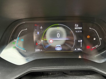 Renault clio v e-tech 140 zen caméra de recul entretien à jour garantie 12 mois occasion simplicicar marignane  simplicicar...