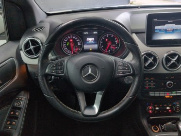 Mercedes classe b 160 sensation 1.6l- attelage - garantie 12 mois - occasion simplicicar brest simplicicar simplicibike france