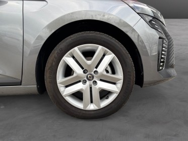 Renault clio v blue dci 100ch evolution - etat neuf - carplay - radar garantie renault 2027 occasion simplicicar salon de...