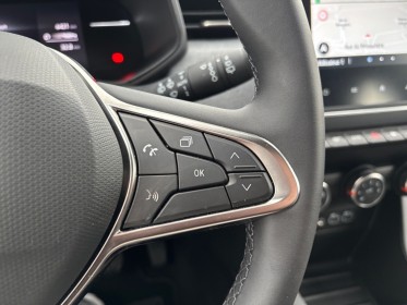 Renault clio v blue dci 100ch evolution - etat neuf - carplay - radar garantie renault 2027 occasion simplicicar salon de...