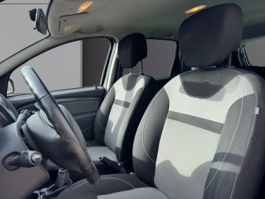 Dacia duster sce 115 4x2 silver line caméra de recul clim régulateur garantie 12 mois occasion simplicicar perpignan ...