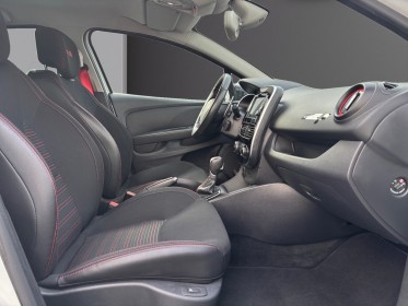 Renault clio iv 1.6 turbo 220 edc rs trophy - garantie 12 mois occasion simplicicar reims simplicicar simplicibike france
