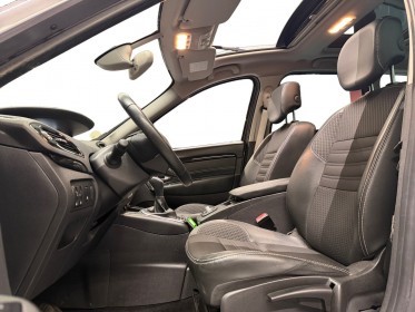 Renault grand scenic iii 7 places dci 110 fap eco2 bose edc suivi renault complet camera de recul - toit ouvrant - sound bose...