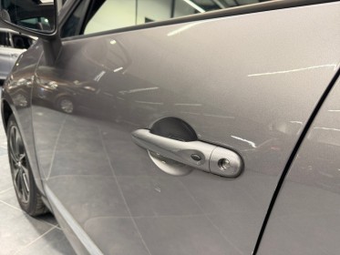 Renault grand scenic iii 7 places dci 110 fap eco2 bose edc suivi renault complet camera de recul - toit ouvrant - sound bose...