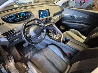 Peugeot 3008 hybrid 225 e-eat8 allure - garantie 12 mois - occasion  simplicicar aix les bains simplicicar simplicibike france