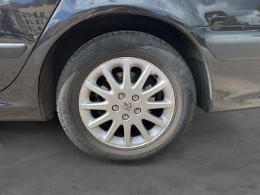 Peugeot 607 2.2i 16v a  première main  garantie 12 mois occasion simplicicar vernon simplicicar simplicibike france