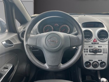 Opel corsa 1.2 85ch garantie 12 mois occasion montpellier (34) simplicicar simplicibike france