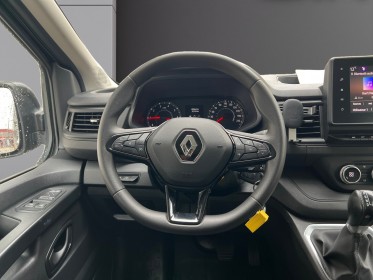 Renault trafic fourgon gn l1h1 3000 kg blue dci 150 edc grand confort occasion parc voitures beauvais simplicicar...