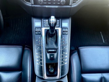Porsche macan 3.0 v6 360 ch gts pdk - porsche approved - pack chrono - toit ouvrant - sièges chauffants occasion simplicicar...