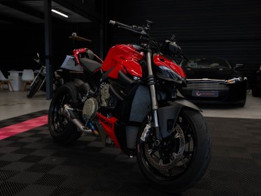 Ducati  streetfighter v4 streetfighter v4 occasion simplicicar pau simplicicar simplicibike france
