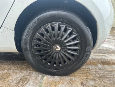 Renault zoe r110 life  batterie soh94% occasion paris 17ème (75)(porte maillot) simplicicar simplicibike france