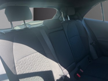 Toyota corolla hybride my22 122h dynamic garantie 12 mois occasion montpellier (34) simplicicar simplicibike france