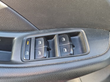 Mg zs zs ev luxury 44.5 kwh / 143cv / carplay /gps/toit ouvrant panoramique électrique  / garantie 12 mois occasion...