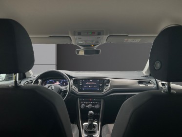 Volkswagen t-roc 1.6 tdi 115 start/stop bvm6 lounge - garantie 12 mois occasion simplicicar lyon ouest simplicicar...