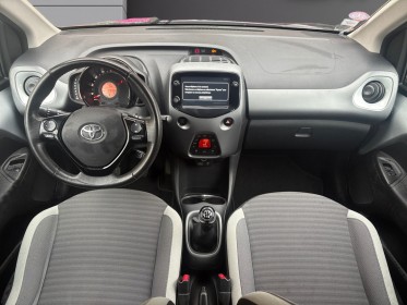 Toyota aygo pro mc18 1.0 vvt-i x-play camera de recul garantie 12 mois occasion simplicicar mery-sur-oise simplicicar...