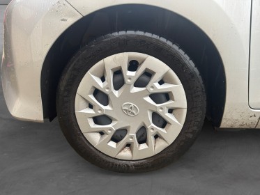 Toyota aygo pro mc18 1.0 vvt-i x-play camera de recul garantie 12 mois occasion simplicicar mery-sur-oise simplicicar...