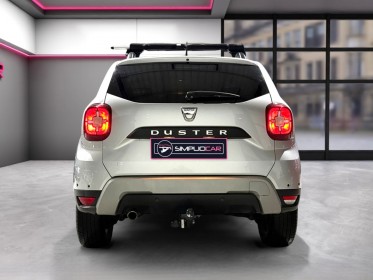 Dacia duster sce 115 4x2 essentiel clim phares auto caméra de recul 4 vitres electriques gps occasion simplicicar...