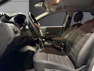 Dacia duster sce 115 4x2 essentiel clim phares auto caméra de recul 4 vitres electriques gps occasion simplicicar...