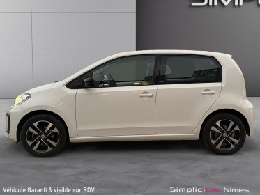 Volkswagen up 1.0 60 bluemotion iq.drive - faible km - caméra - 1ere main - garantie 12 mois occasion simplicicar nimes - rb...