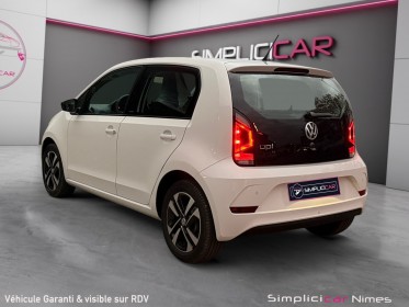 Volkswagen up 1.0 60 bluemotion iq.drive - faible km - caméra - 1ere main - garantie 12 mois occasion simplicicar nimes - rb...