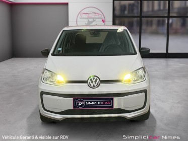 Volkswagen up 1.0 60 bluemotion iq.drive - faible km - caméra - 1ere main - garantie 12 mois occasion simplicicar nimes - rb...