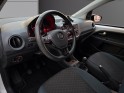Volkswagen up 1.0 60 bluemotion iq.drive - faible km - caméra - 1ere main - garantie 12 mois occasion simplicicar nimes - rb...