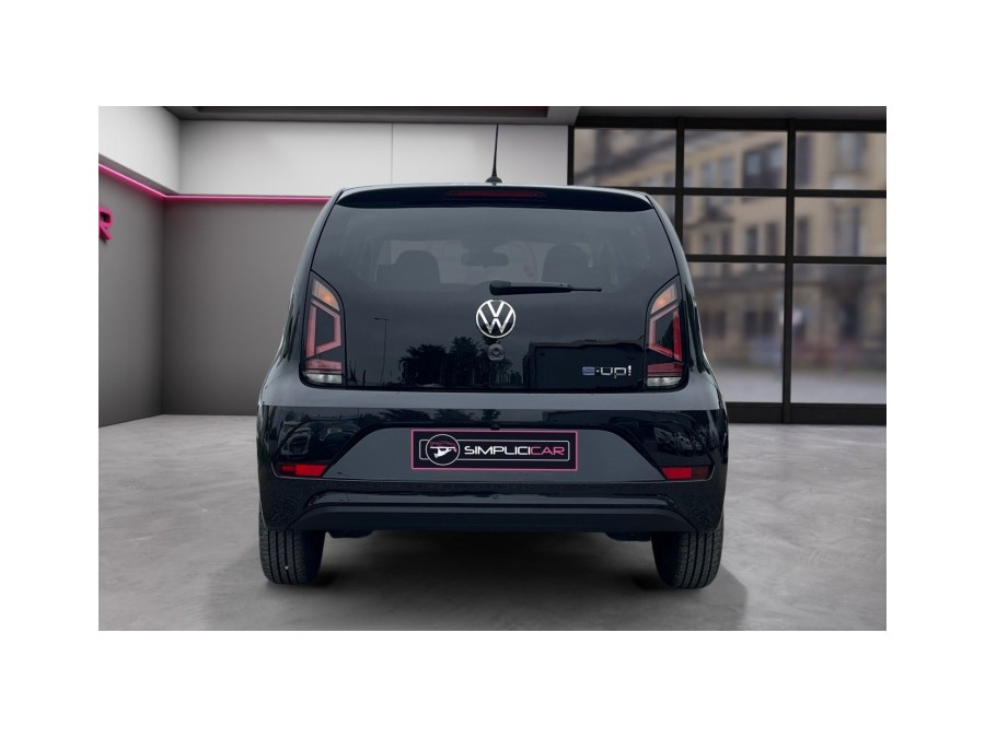 VOLKSWAGEN d'occasion UP E-UP 2.0 83 BUSINESS de 2022 Toulouse Nord
