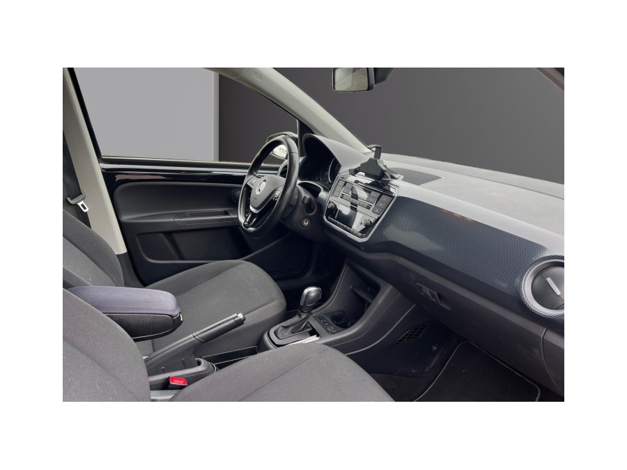 VOLKSWAGEN d'occasion UP E-UP 2.0 83 BUSINESS de 2022 Toulouse Nord