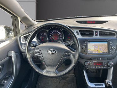 Kia cee'd sw business bluetooth  garantie 12 mois occasion simplicicar la fleche simplicicar simplicibike france