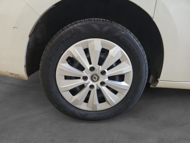 Renault kangoo blue dci 95 equilibre/ attelage occasion simplicicar toulon ouest simplicicar simplicibike france