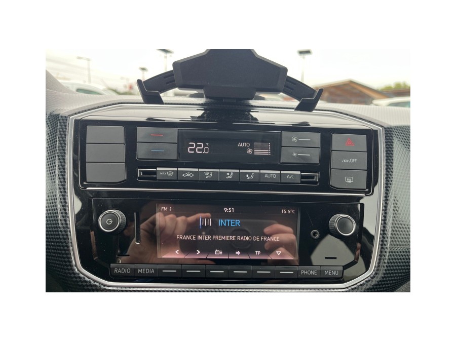 VOLKSWAGEN d'occasion UP E-UP 2.0 83 BUSINESS de 2022 Toulouse Nord